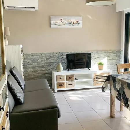 Apartman Les Sarments *